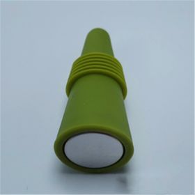 Kitchen Supplies Wine Stopper Stainless Steel Bottom Wine Bottle Stopper Food Silicone Wine Bottle Stopper Wine Stopper Wine Bottle Stopper (Color: Green)
